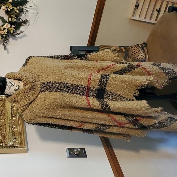 Sweaters - Turtleneck Sweater Cape Shawl